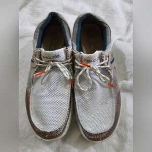 Mens size 10 Hey Dudes
